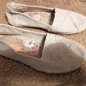 Rocket Dog Women's Slip On Linen Size 9 Color: Natural/Cream New Condit…